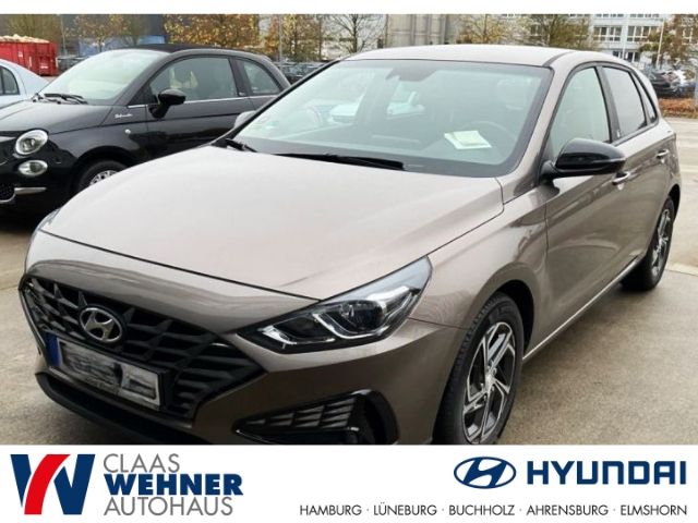 i30