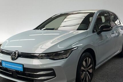 VW Golf 8.033 km 28.333 &euro; Hamburg 22761