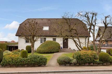 Haus Hamburg Kirchwerder - 9 Zimmer, 217 m&sup2;, 730.000&euro; | Angebot:26027624