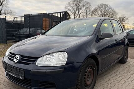 VW Golf 191.000 km 2.500 € Ellerau 25479