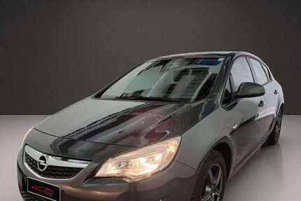 Opel Astra 122.100 km 5.990 &euro; Hamburg 22111