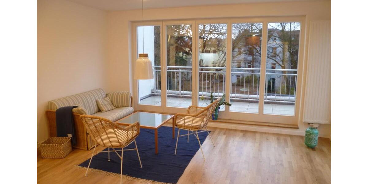 Dachgeschoßwohnung Hamburg Bahrenfeld - 2.5 Zimmer, 82 m&sup2;, 1.150&euro; | Angebot:26279207