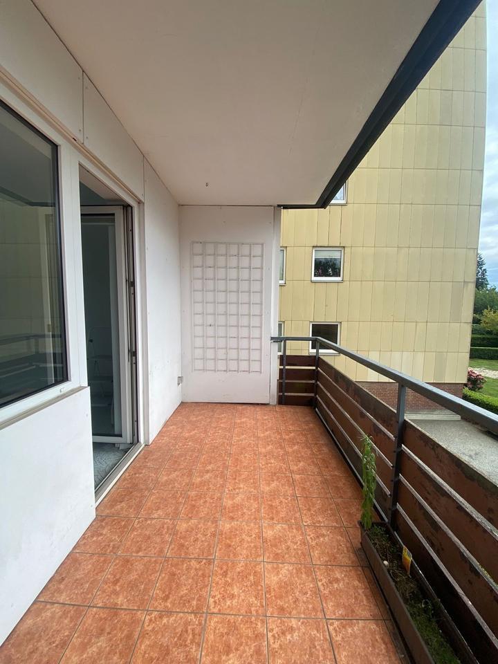 3 Zimmer Wohnung mit Balkon in Seevetal Meckelfeld von privat
