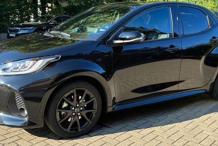 Mazda 2 Hybrid 2.490 km 21.990 &euro; Hamburg 21033