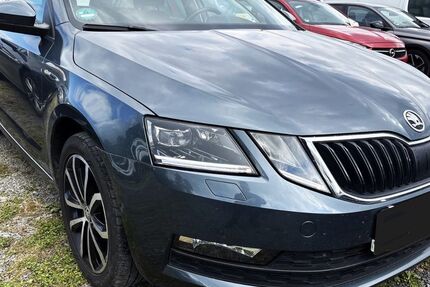 Skoda Octavia 127.700 km 16.590 &euro; Hamburg 20537
