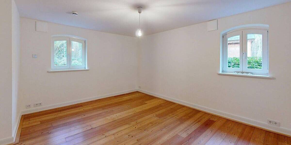 DREAMHOUSE Immobilien: Leben im historischen Ambiente von 1881 3 zimmer