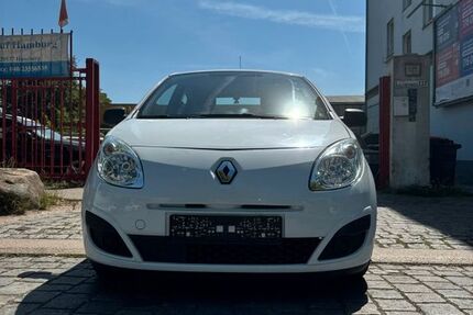 Renault Twingo 97.517 km 2.990 &euro; Hamburg 20537