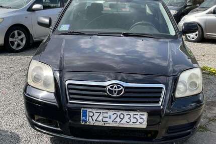 Toyota Avensis 180.000 km 1.850 &euro; Hamburg 22147