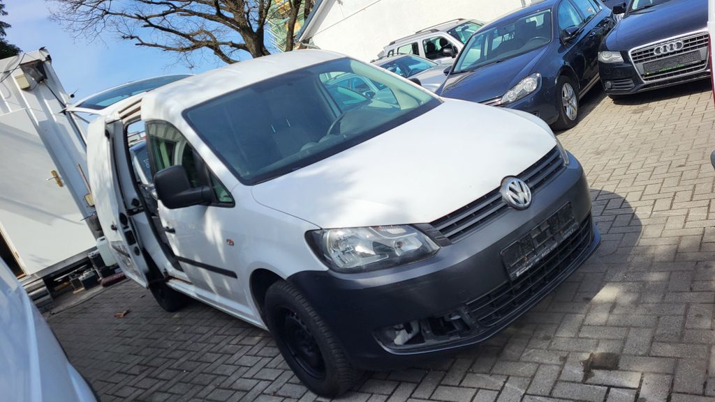 VW Caddy 207.763 km 3.640 &euro; Hamburg 20539
