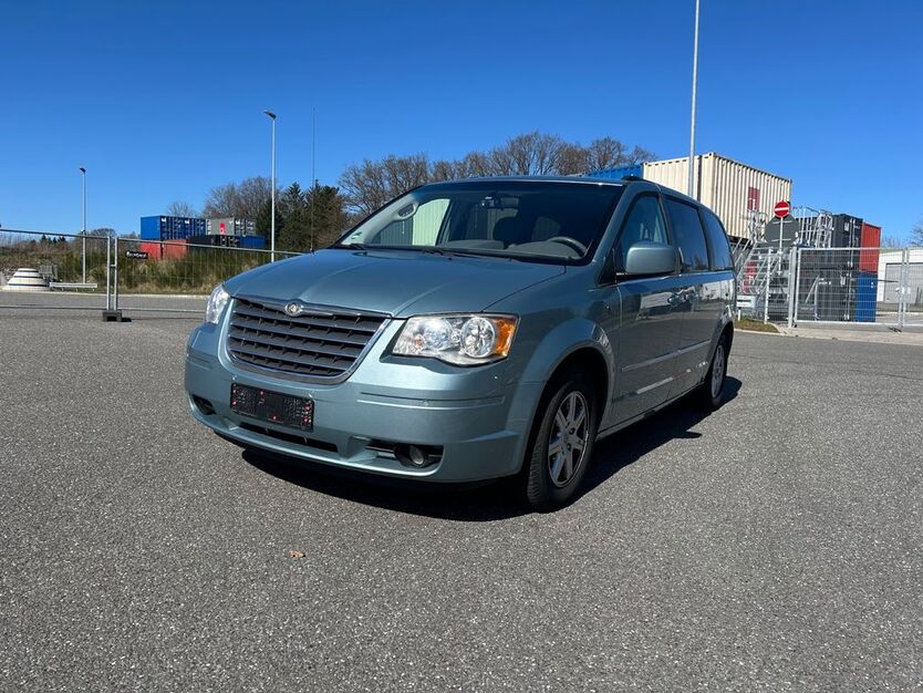 Chrysler Grand Voyager 137.000 km 9.299 € Rosengarten 21224