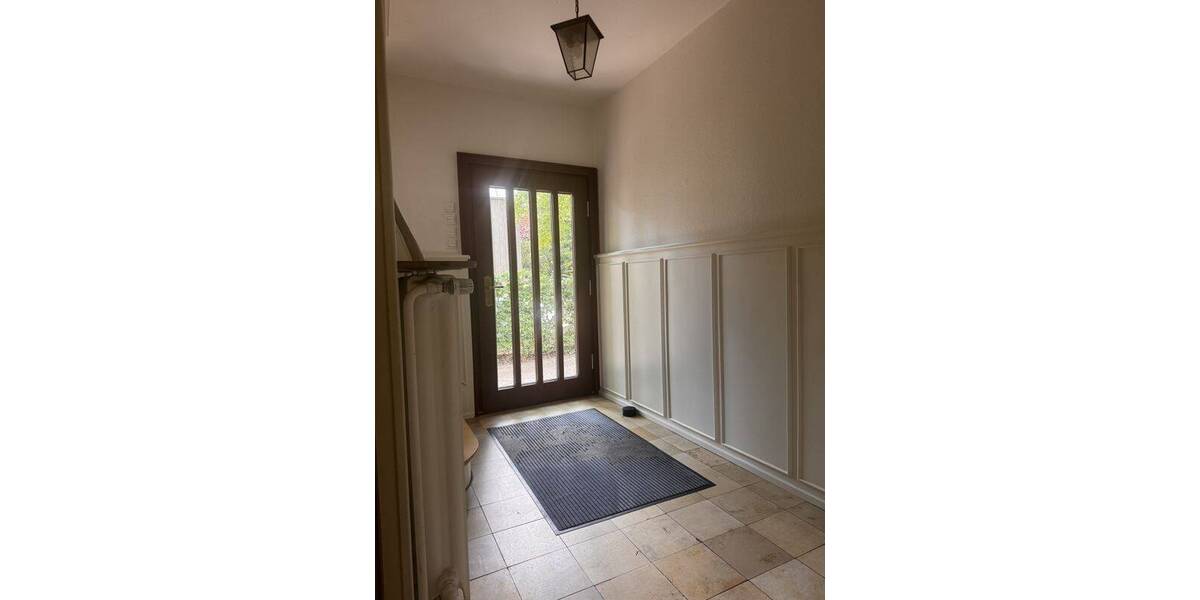 Einfamilienhaus Pinneberg - 7 Zimmer, 140 m&sup2;, 2.170&euro; | Angebot:26908840