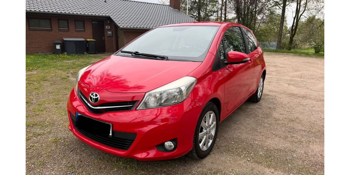 Toyota Yaris 139.000 km 6.950 &euro; Oststeinbek 22113