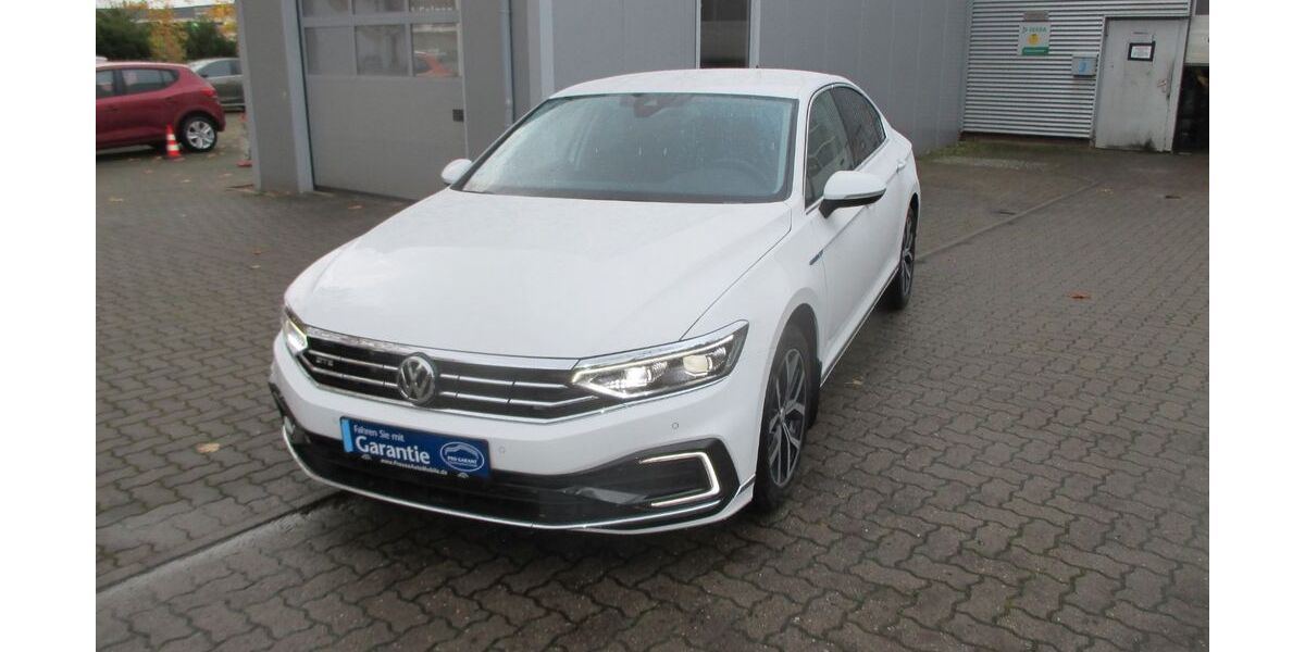 VW Passat 98.542 km 19.800 &euro; Hollenstedt 21279