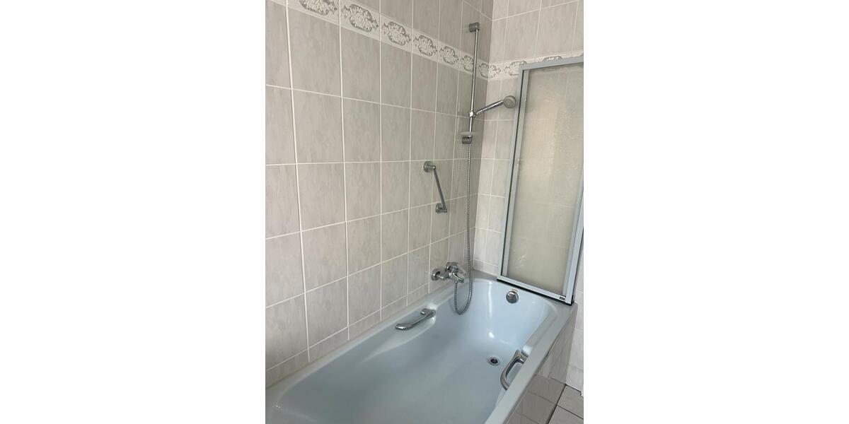 Etagenwohnung Hamburg Harburg - 3.5 Zimmer, 96 m&sup2;, 285.000&euro; | Angebot:26892114