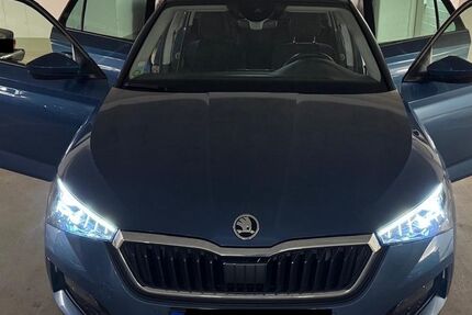 Skoda Scala 83.500 km 15.975 &euro; Hamburg 22767