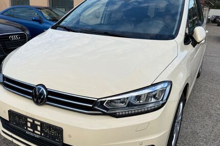 VW Touran 244.000 km 12.900 &euro; Hamburg 22047