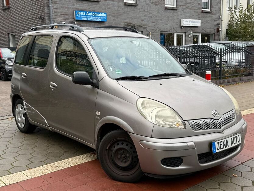 Toyota Yaris 179.991 km 2.490 € Hamburg 22149