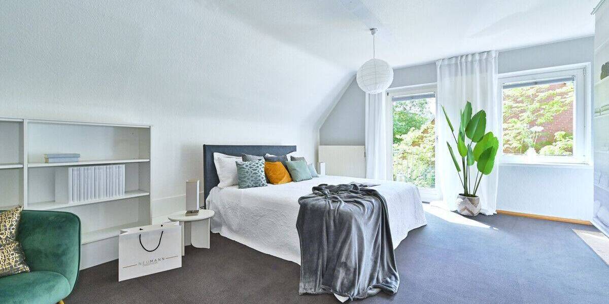 Mehrfamilienhaus, Wohnhaus Rissen Rissen - 8 Zimmer, 265 m&sup2;, 1.050.000&euro; | Angebot:26851942