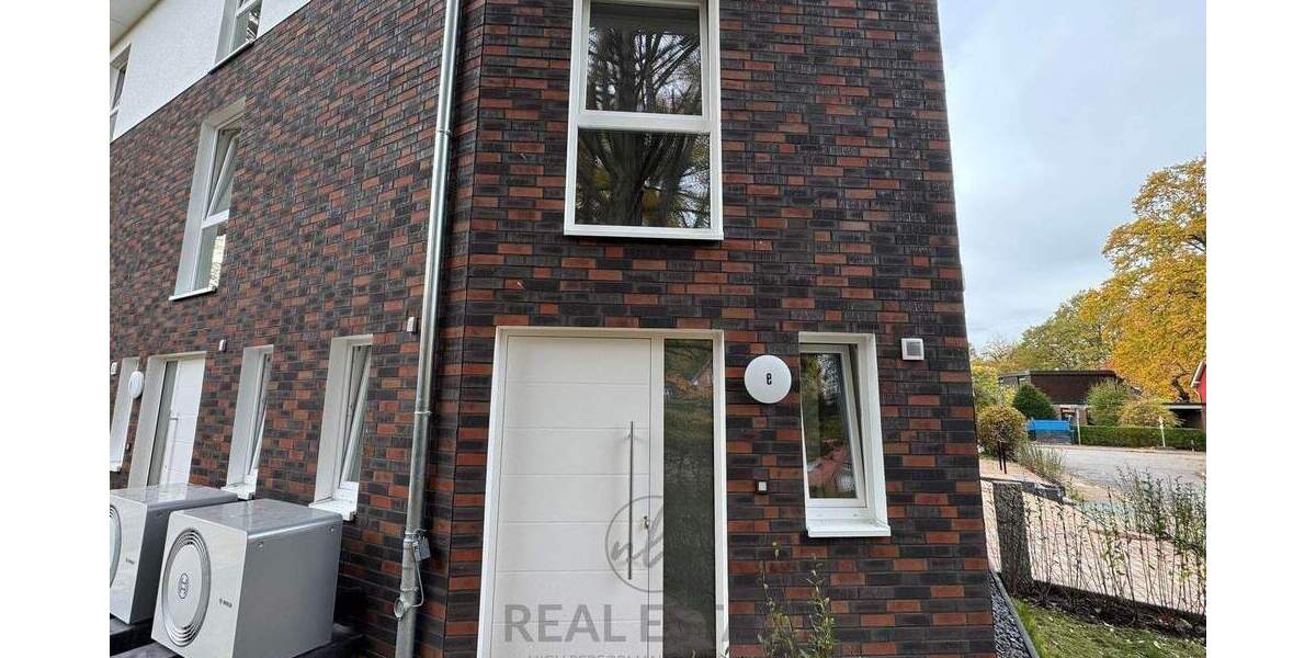 Erstbezug! Stilvolles Reihenhaus in begehrter Lage von Volksdorf 5 zimmer