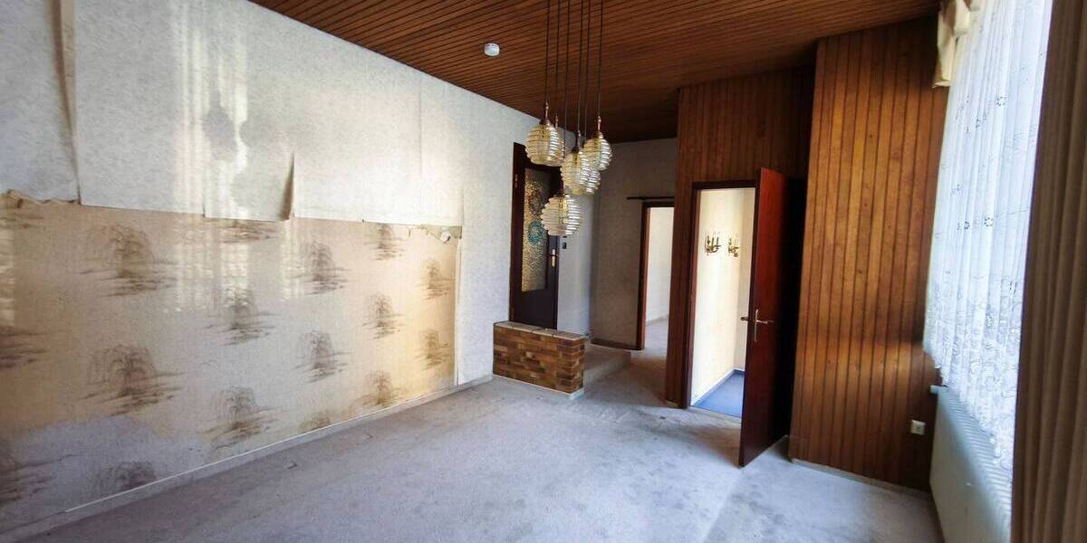 Mehrfamilienhaus, Wohnhaus Uetersen - 7 Zimmer, 153 m&sup2;, 299.000&euro; | Angebot:26160455