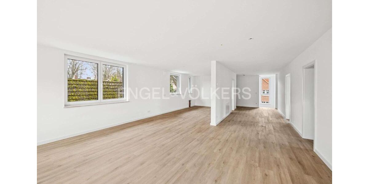 Dachgeschoßwohnung Ahrensburg - 3 Zimmer, 120 m&sup2;, 2.200&euro; | Angebot:26348767