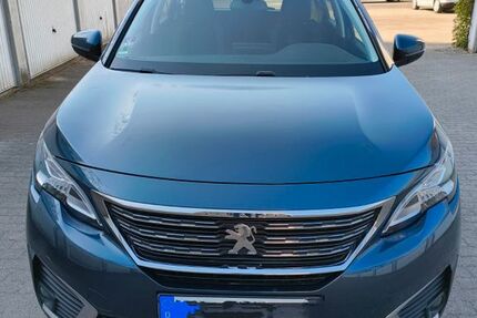 Peugeot 5008 125.000 km 18.000 € Hamburg 22159