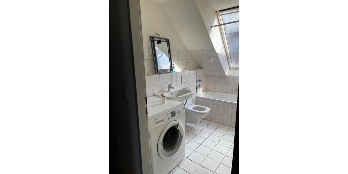 Dachgeschoßwohnung Hamburg Wandsbek - 2 Zimmer, 52 m&sup2;, 994&euro; | Angebot:26427458