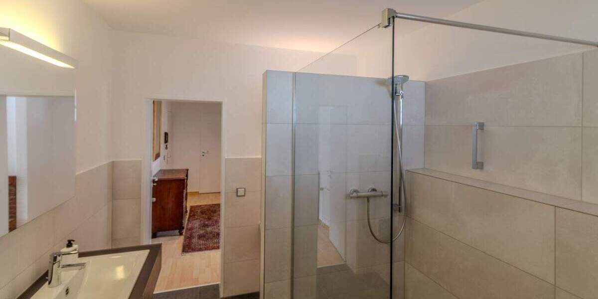 Etagenwohnung Hamburg Othmarschen - 2 Zimmer, 67 m&sup2;, 490.000&euro; | Angebot:25748820