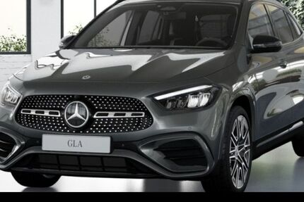 Mercedes-Benz GLA 200 9.900 km 44.950 &euro; Hamburg 22047