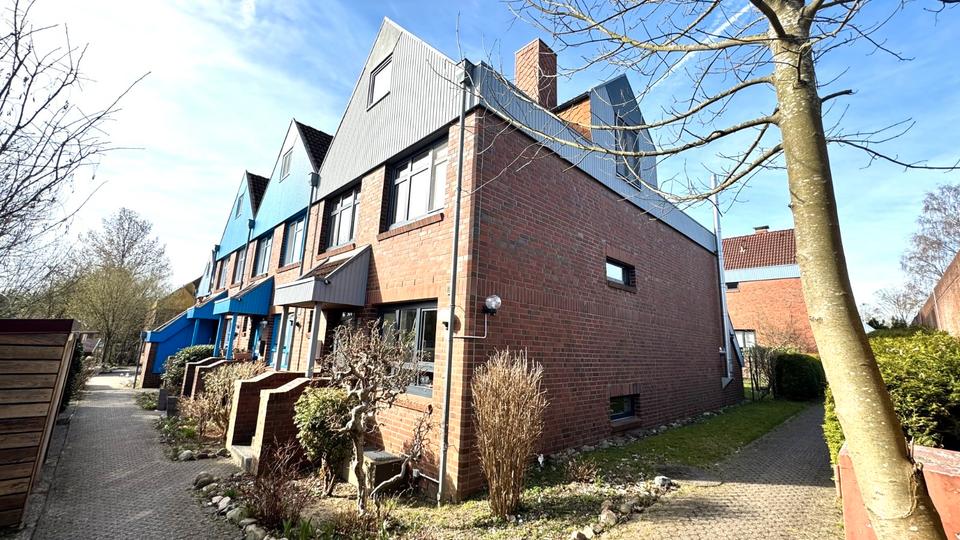 Reihenhaus Buchholz in der Nordheide - 6 Zimmer, 142 m&sup2;, 435.000&euro; | Angebot:26256172