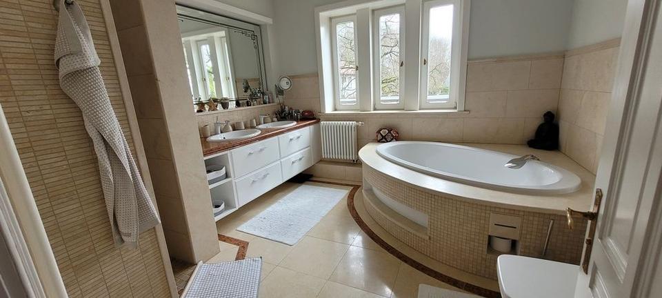 Einfamilienhaus Bargteheide - 8 Zimmer, 218 m&sup2;, 1.085.000&euro; | Angebot:26536112