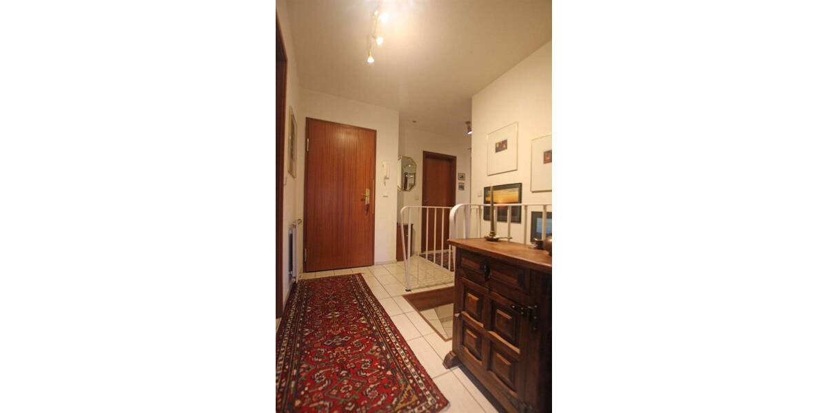 Etagenwohnung Geesthacht - 3 Zimmer, 118 m&sup2;, 298.000&euro; | Angebot:25702061