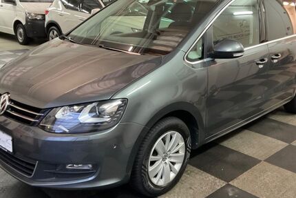 VW Sharan 211.073 km 12.250 &euro; Hamburg 22087