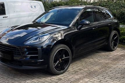 Porsche Macan 68.000 km 49.900 &euro; Hamburg 22303