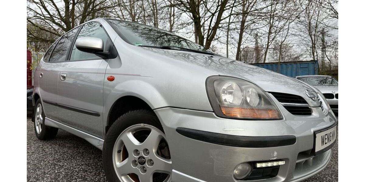 Nissan Almera Tino 65.000 km 4.200 &euro; Hamburg 21079