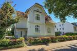 Moderne Wohnung mit zwei Balkonen beim RosaRIUm