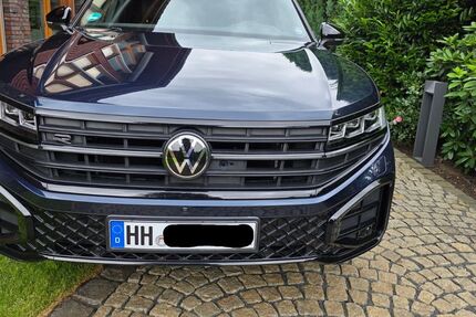 VW Touareg 30.495 km 66.750 € Hamburg 22397
