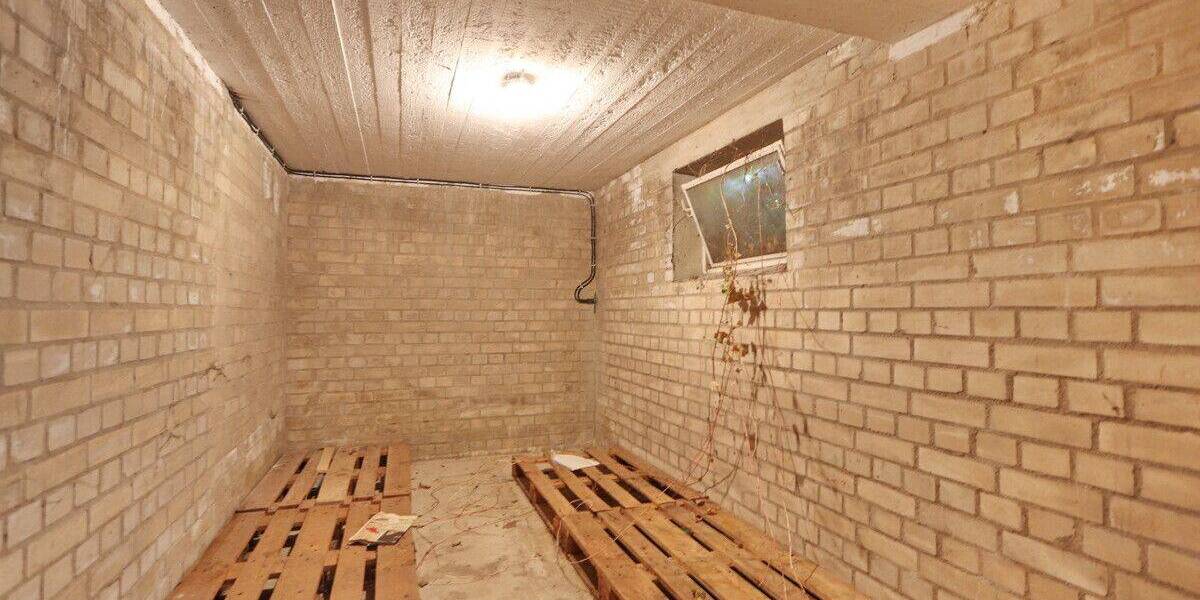 Einfamilienhaus Hamburg Langenhorn - 8 Zimmer, 191 m&sup2;, 450.000&euro; | Angebot:26806972