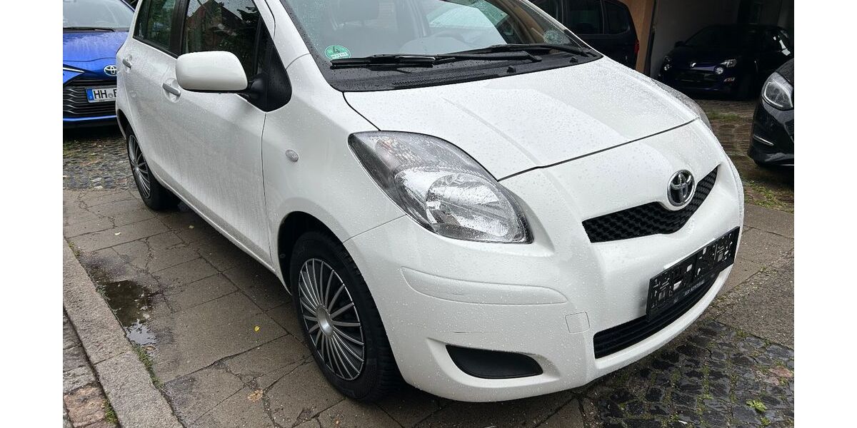 Toyota Yaris 119.000 km 3.990 &euro; Hamburg 22297