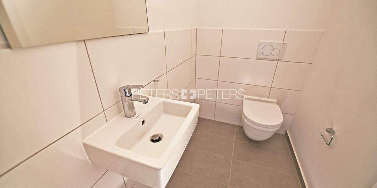 Etagenwohnung Hamburg Jenfeld - 3 Zimmer, 94 m&sup2;, 1.469&euro; | Angebot:25701308