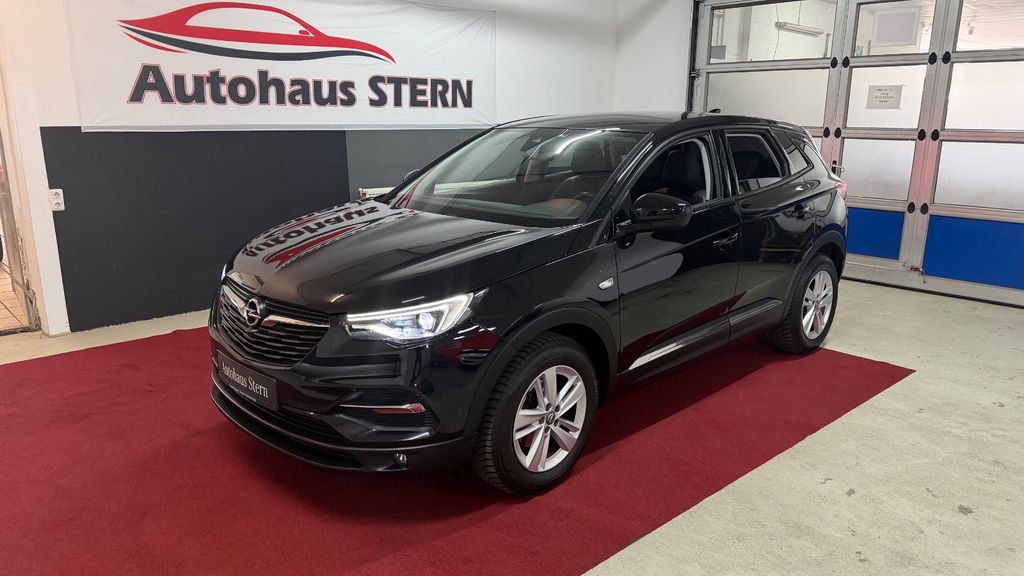 Opel Grandland (X) 112.000 km 11.900 &euro; Uetersen 25436