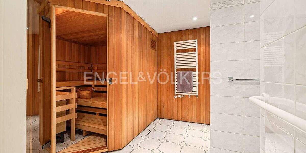 Einfamilienhaus Norderstedt Garstedt - 9 Zimmer, 317 m&sup2;, 1.100.000&euro; | Angebot:25701916