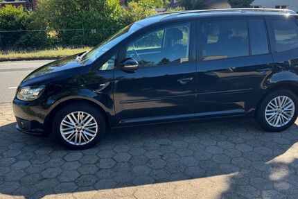VW Touran 270.000 km 6.990 &euro; Stelle 21435