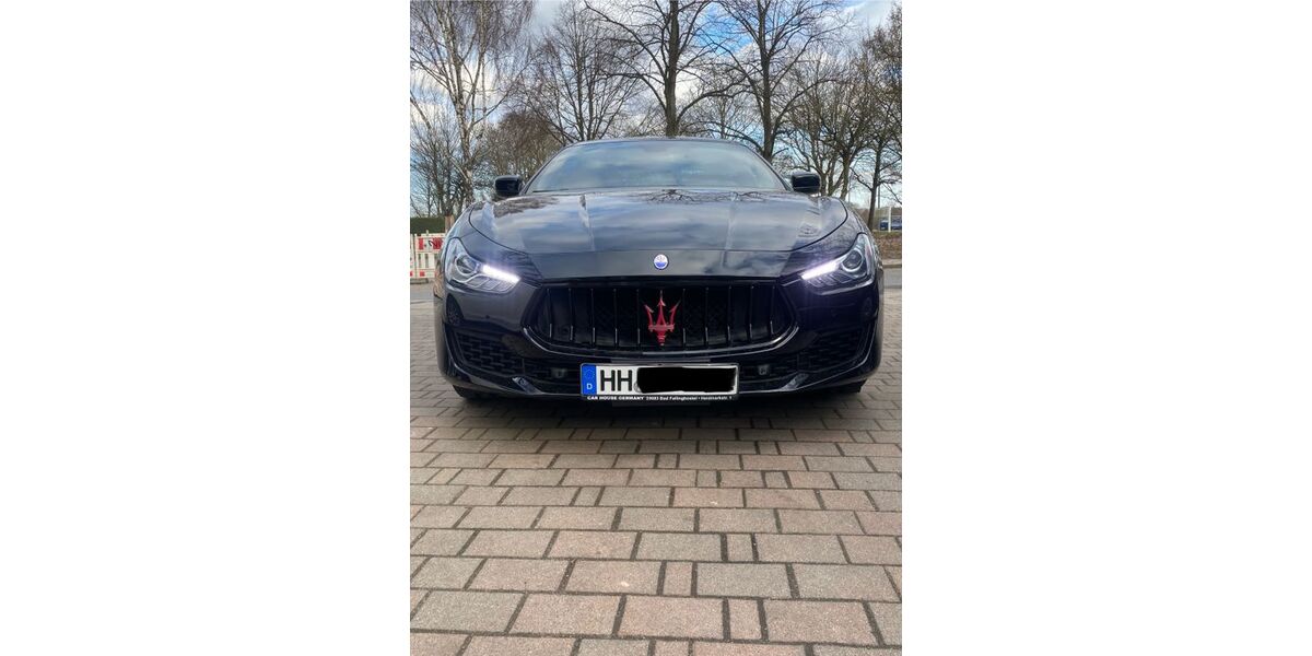 Maserati Ghibli 160.000 km 19.100 &euro; Hamburg 22527