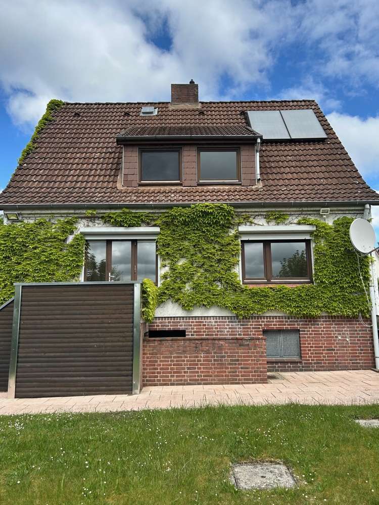 Haus zum Mieten in Hamburg 1.200 € 104 m²