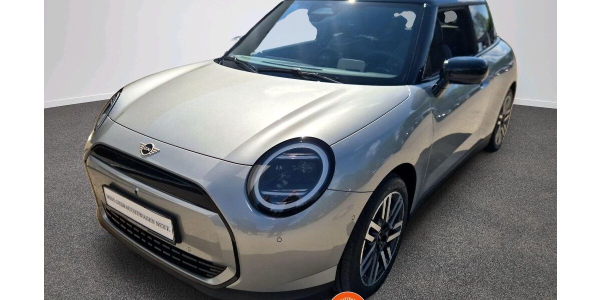Mini Cooper E 1.591 km 32.443 &euro; Barsbüttel bei Hamburg 22885