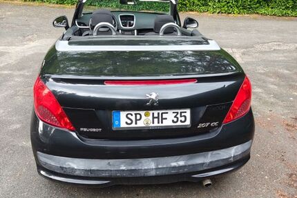 Peugeot 207 107.700 km 1.700 &euro; Hamburg 22045