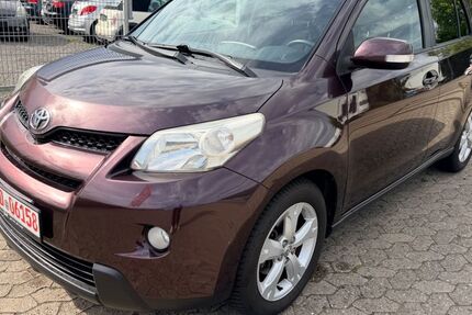 Toyota Urban Cruiser 152.000 km 5.750 &euro; Buxtehude 21614