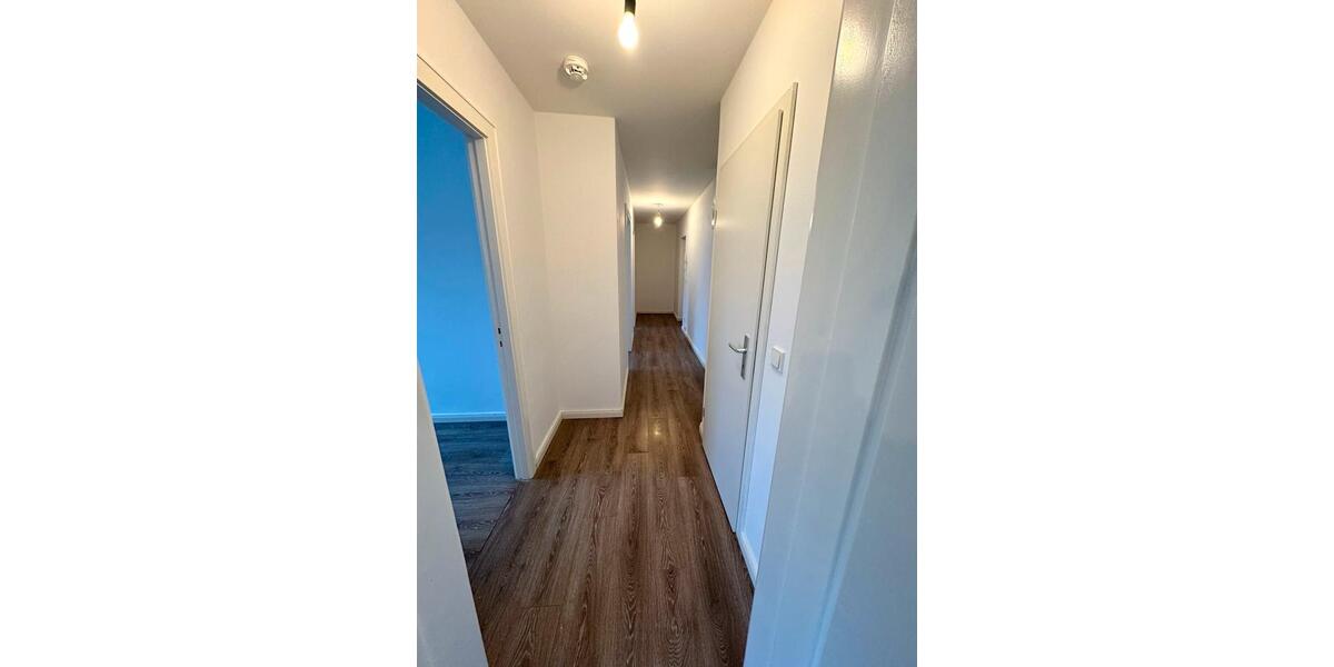 Erdgeschoßwohnung Hamburg Wandsbek - 3 Zimmer, 70 m&sup2;, 1.700&euro; | Angebot:26276046