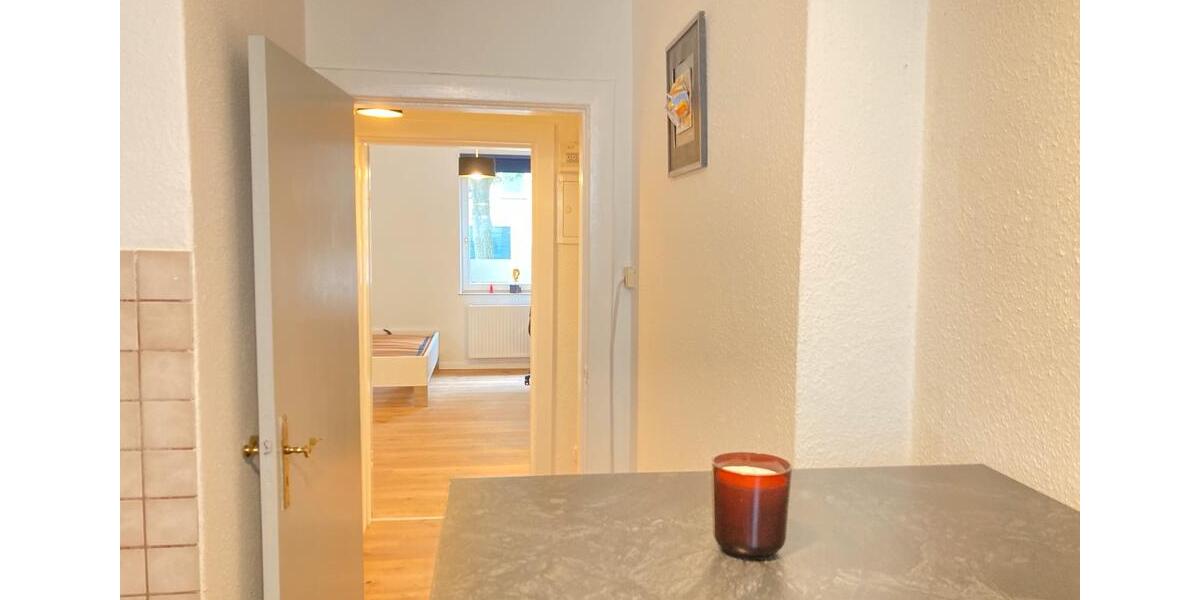 Hochparterre Hamburg Hohenfelde - 1 Zimmer, 30 m&sup2;, 199.999&euro; | Angebot:25375345